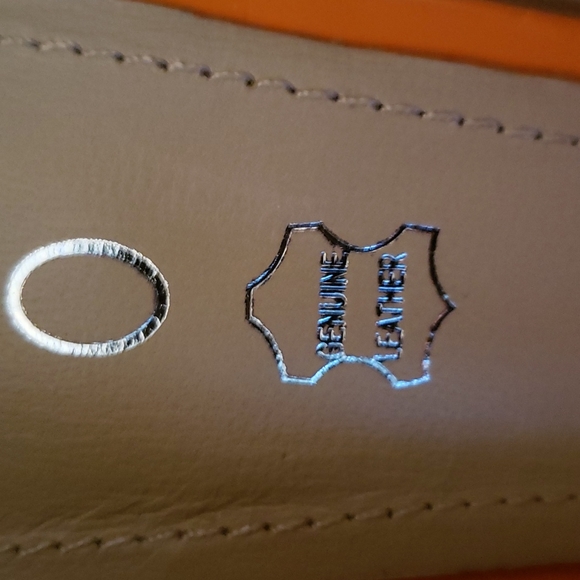 Brand new Aldo 'Antonini' platform suede pumpkin, tan and purple 5" heels - Picture 10 of 12